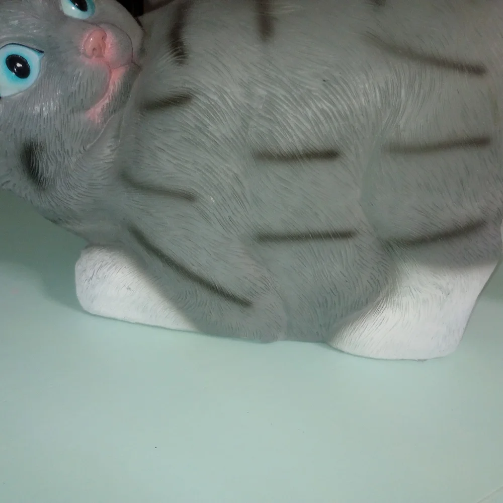 Cat Tissue Holder